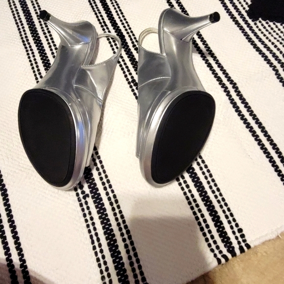 Metaphor platform heels - Picture 4 of 4